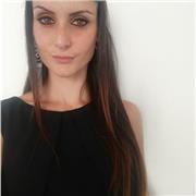 Giovane insegnante offre lezioni di inglese divertenti ma efficaci